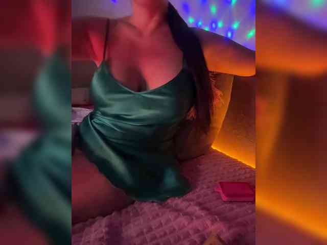 Sugarbaby33 webcam