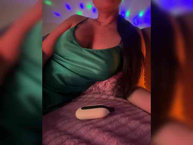 Sugarbaby33 webcam