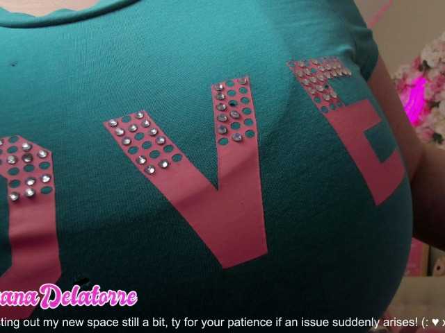 AyanaXOXO's BongaCams show and profile