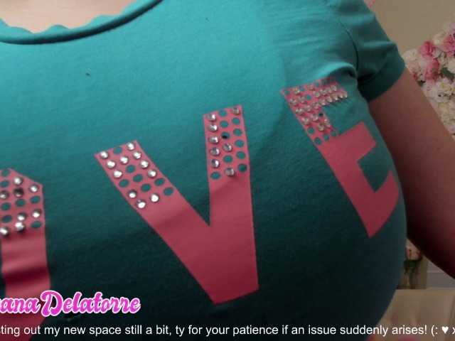 AyanaXOXO's BongaCams show and profile