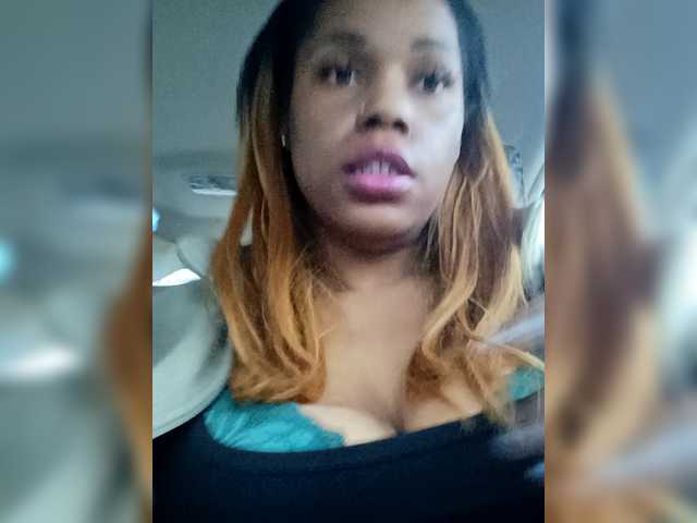 pinkrackz's BongaCams show and profile