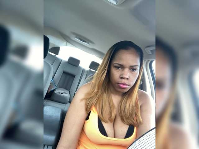 pinkrackz's BongaCams show and profile