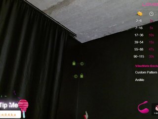 xNiMFAMANKAx Porn Show