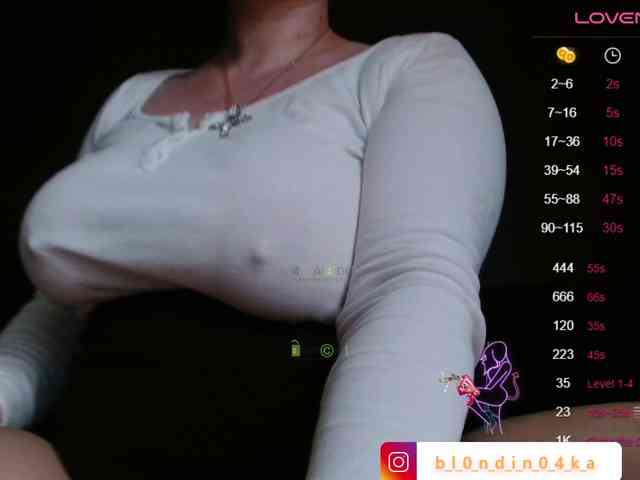 xNiMFAMANKAx webcam