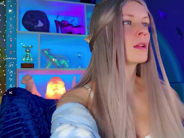 -Fresh-'s BongaCams show and profile