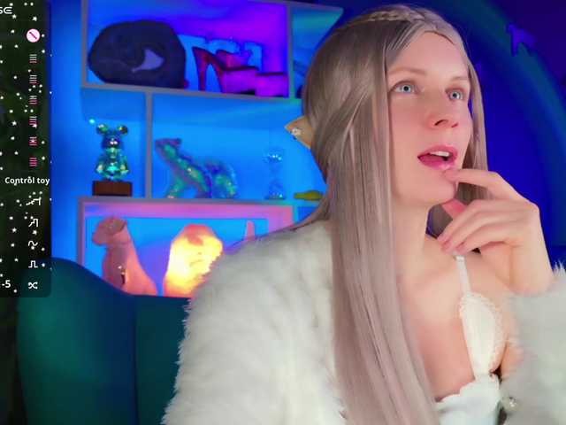 -Fresh-'s BongaCams show and profile