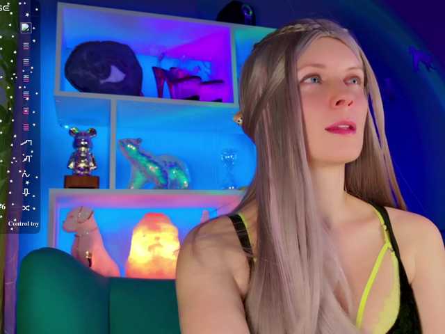 -Fresh-'s BongaCams show and profile