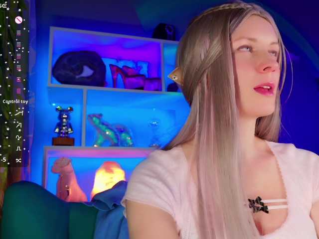 -Fresh-'s BongaCams show and profile