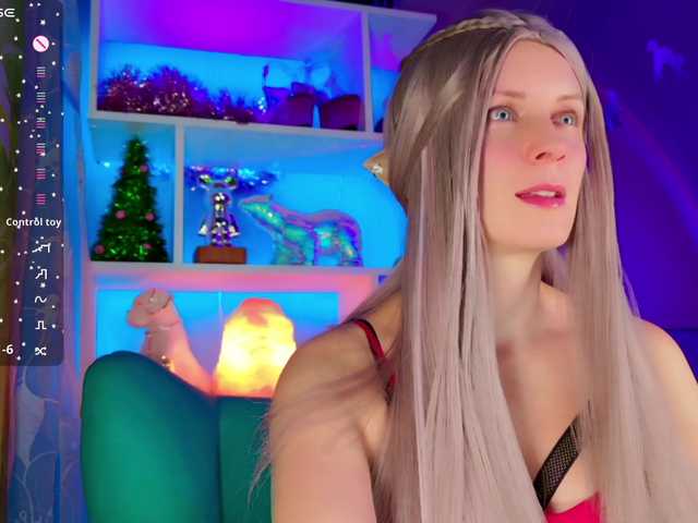 -Fresh-'s BongaCams show and profile