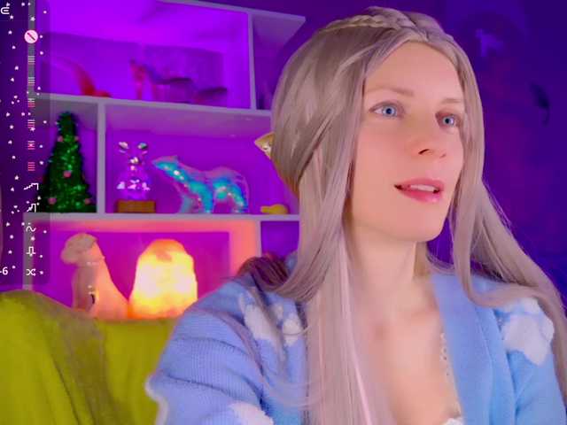 -Fresh-'s BongaCams show and profile