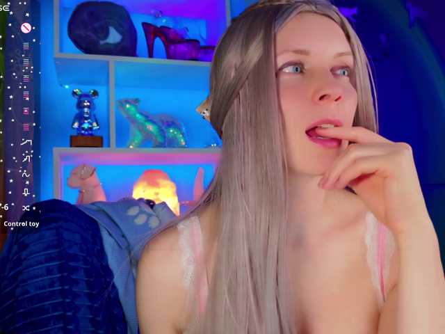 -Fresh-'s BongaCams show and profile