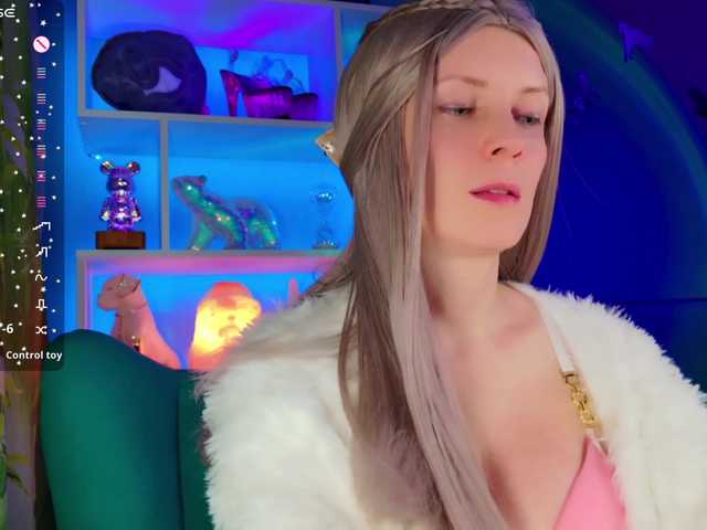 -Fresh-'s BongaCams show and profile