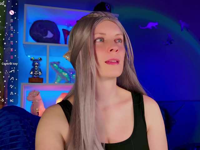 -Fresh-'s BongaCams show and profile