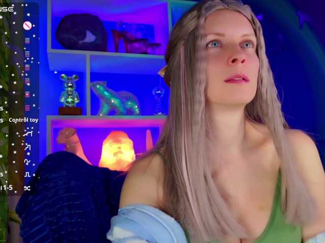 -Fresh-'s BongaCams show and profile