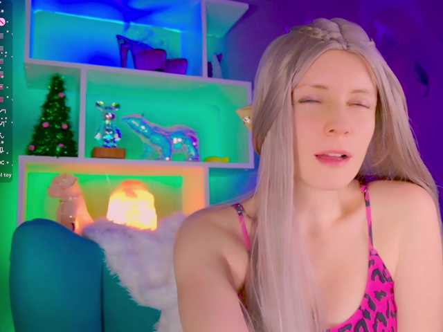 -Fresh-'s BongaCams show and profile