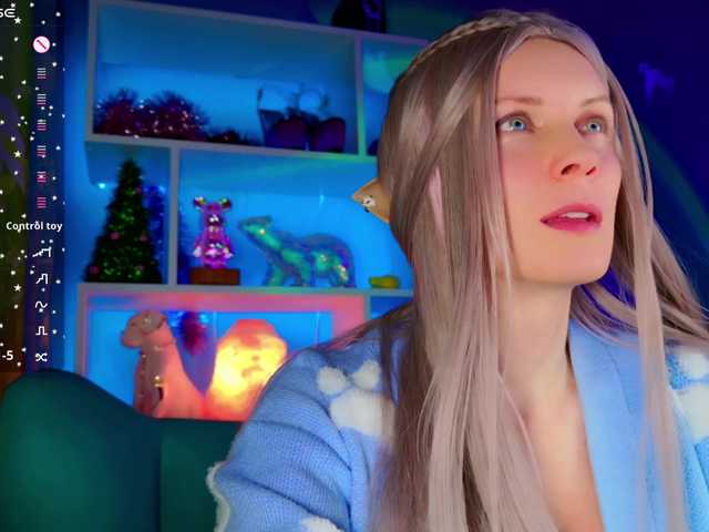 -Fresh-'s BongaCams show and profile