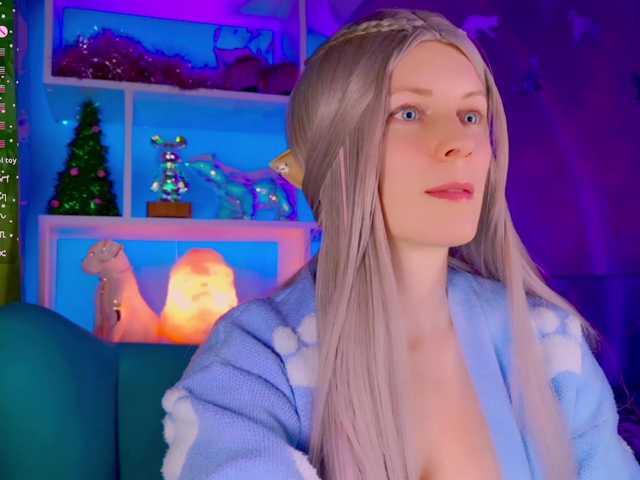 -Fresh-'s BongaCams show and profile