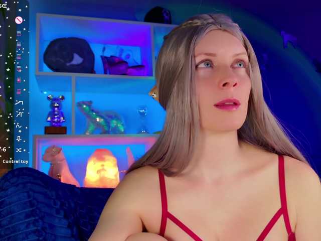 -Fresh-'s BongaCams show and profile