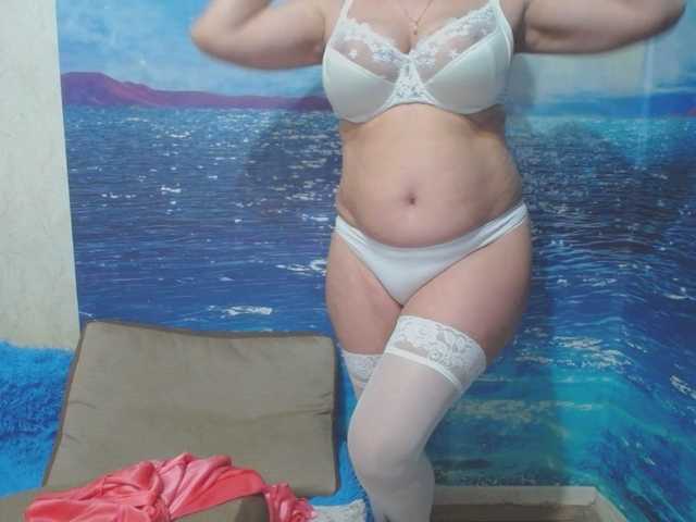 CaronCapella's BongaCams show and profile