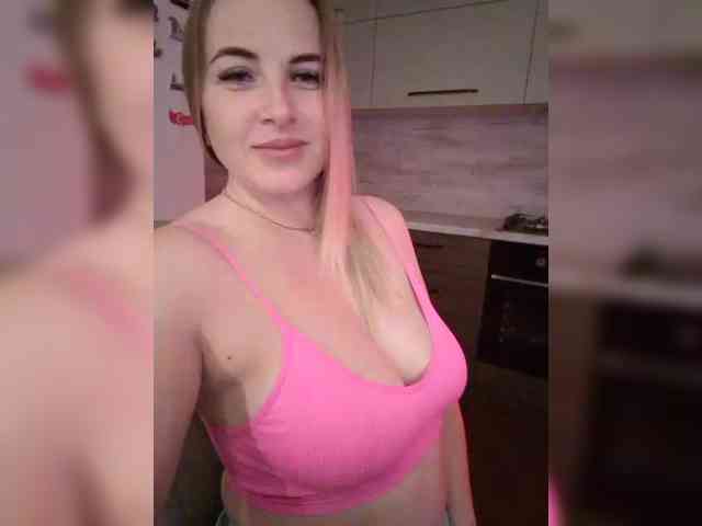 white-angel-1 Live Webcam on BongaCams