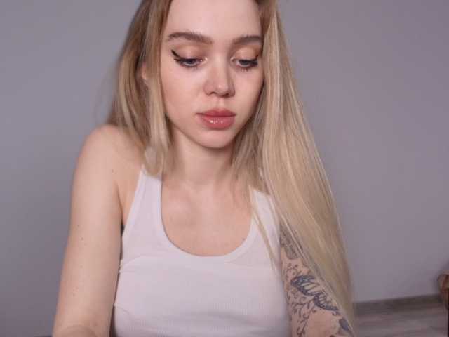 ladayy's BongaCams show and profile