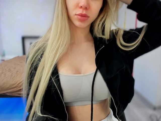 ladayy's BongaCams show and profile