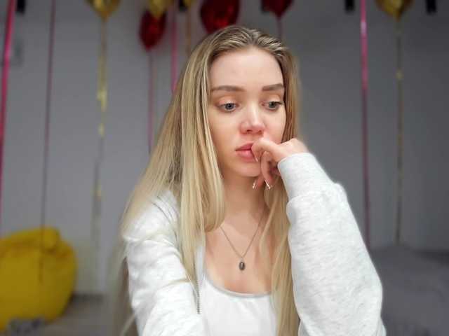 ladayy's BongaCams show and profile