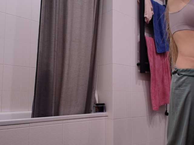 ladayy's BongaCams show and profile