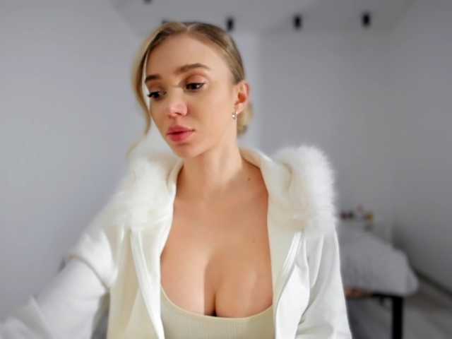 ladayy — haaaaayy follow me add me in only fans  wait you on FanslY link in bio my inst for more hot content)nude in pvt full  naked ^) @  @total 3333