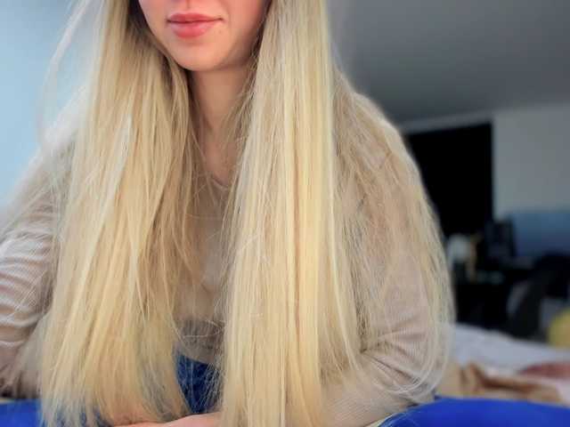 ladayy's BongaCams show and profile