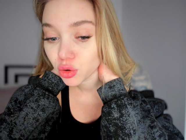 ladayy's BongaCams show and profile