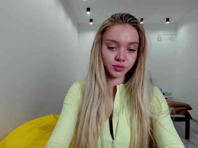 ladayy Live Webcam on BongaCams