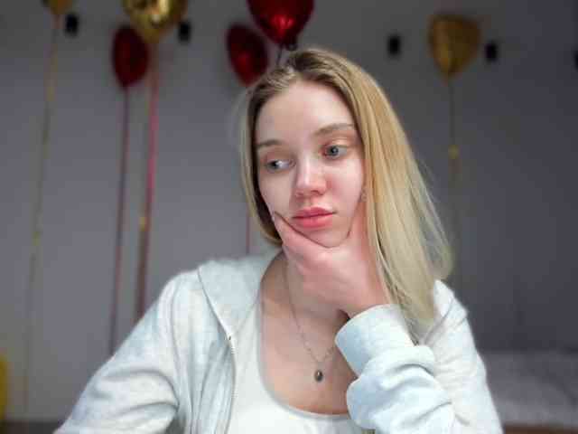 ladayy Live Webcam on BongaCams