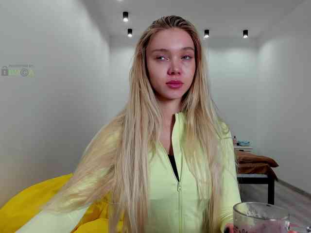 ladayy Live Webcam on BongaCams
