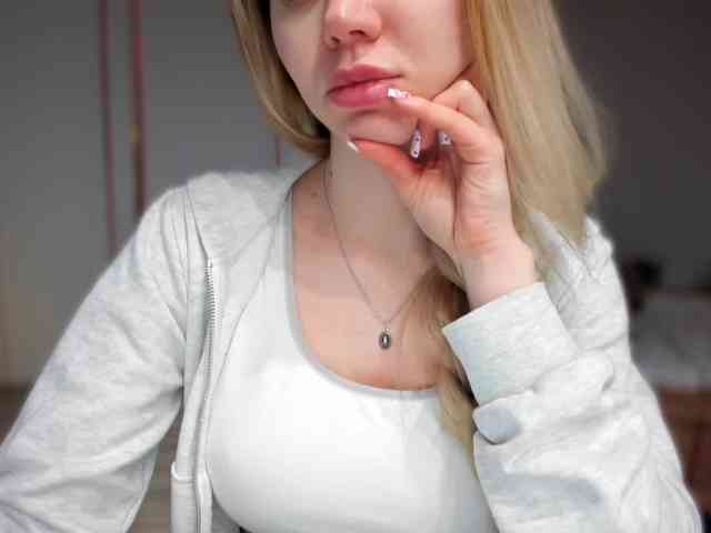 ladayy Live Webcam on BongaCams