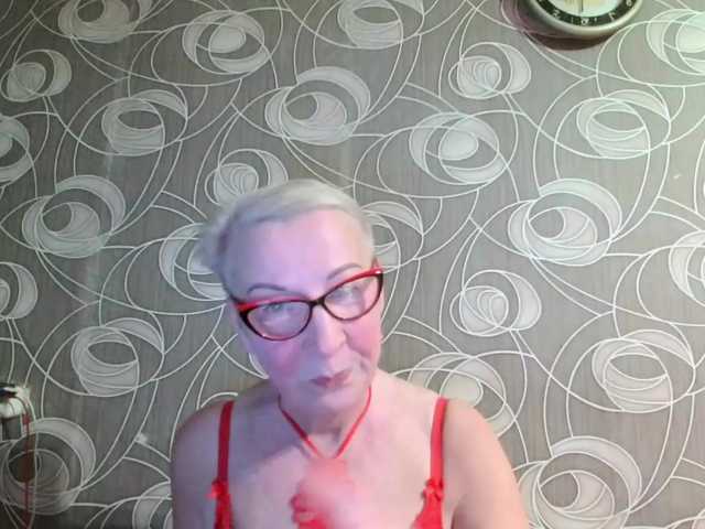 Svetulya50's BongaCams show and profile