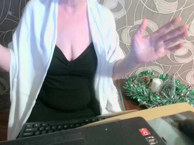 Svetulya50's BongaCams show and profile