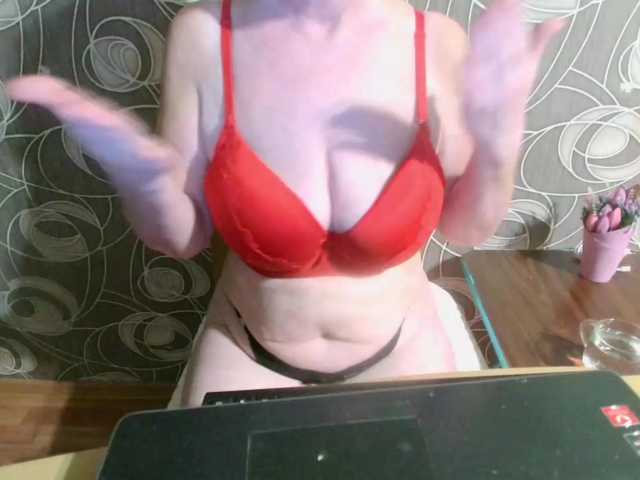 Svetulya50's BongaCams show and profile