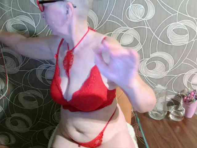 Svetulya50 Live Webcam on BongaCams