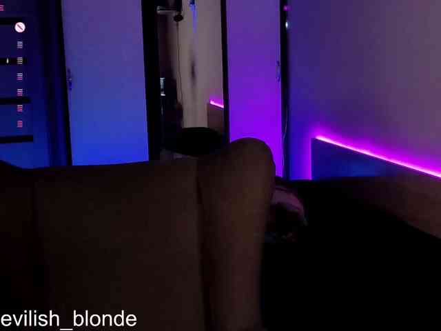 MikaKisa66624 MikaKisa66624