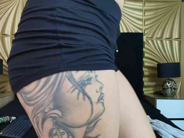 emmily-keller emmily-keller