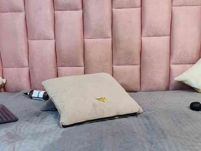 emmily-keller webcam