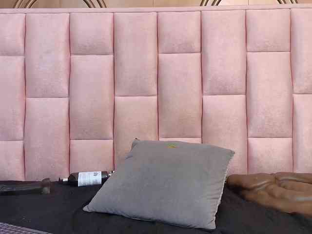 emmily-keller Live Webcam on BongaCams