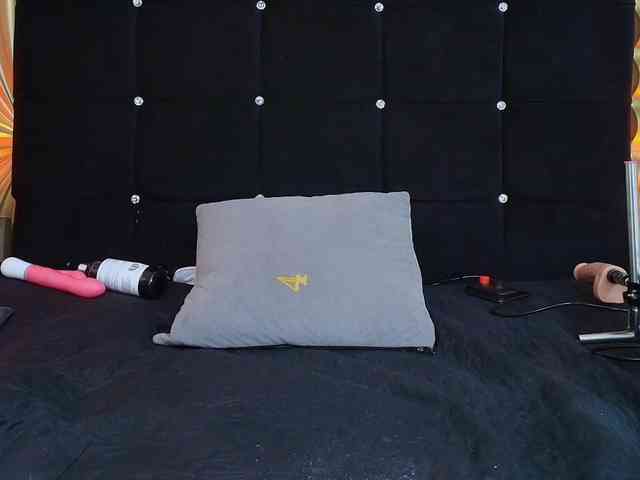 emmily-keller webcam