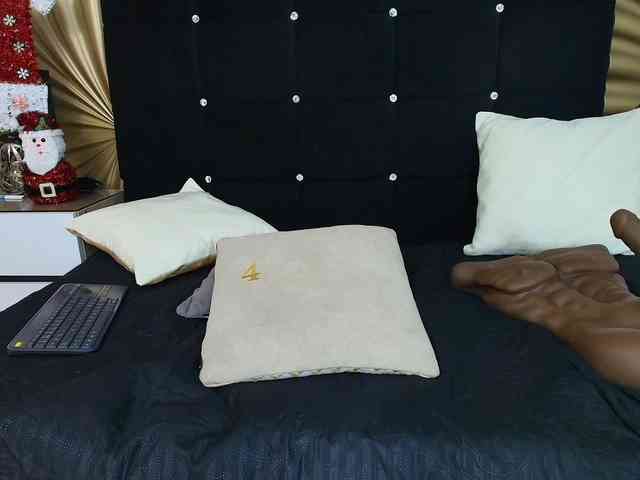 emmily-keller webcam