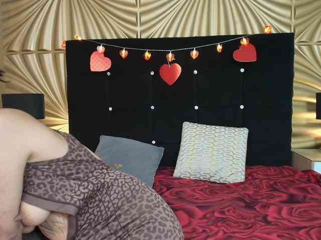 emmily-keller webcam