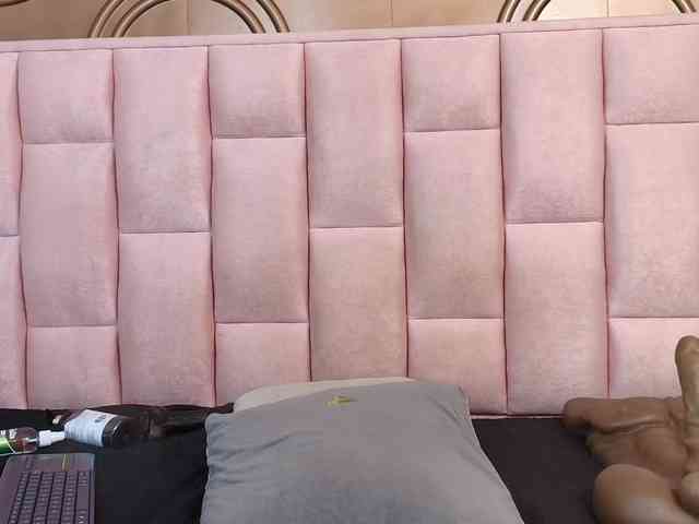 emmily-keller webcam