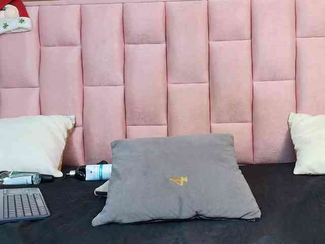 emmily-keller webcam