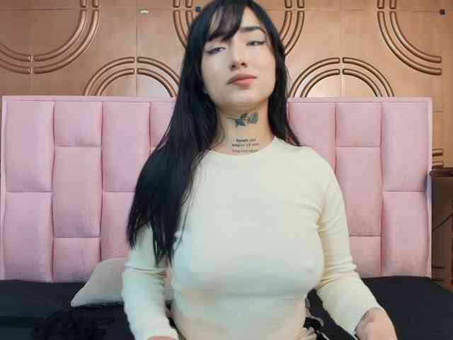 emmily-keller webcam