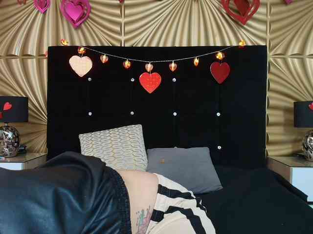 emmily-keller webcam